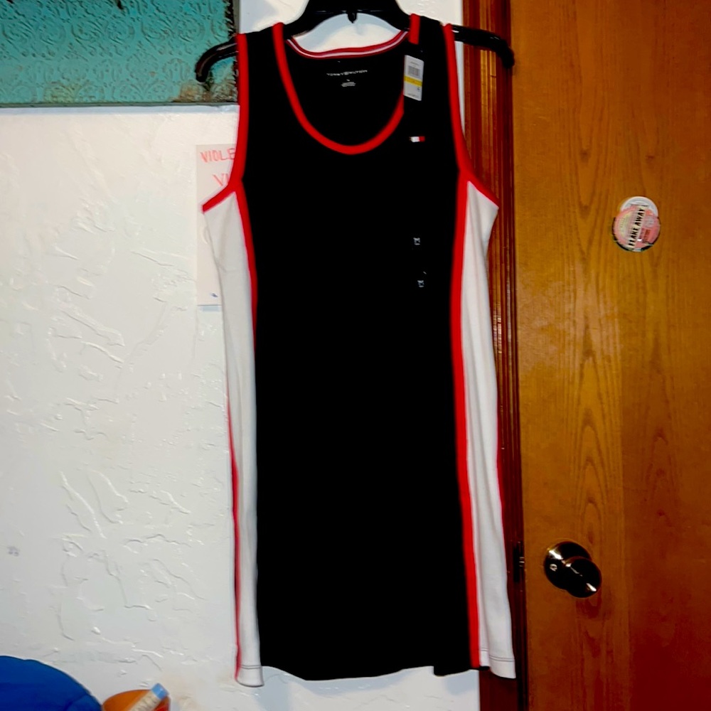 TOMMY HILFIGER COLORBLOCK DRESS BODY CON TYPE STYLE